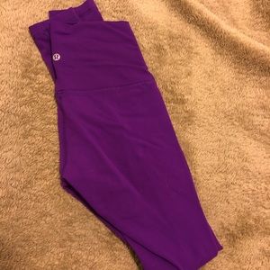 Purple Lululemon Yoga Leggings (wm’s 6)